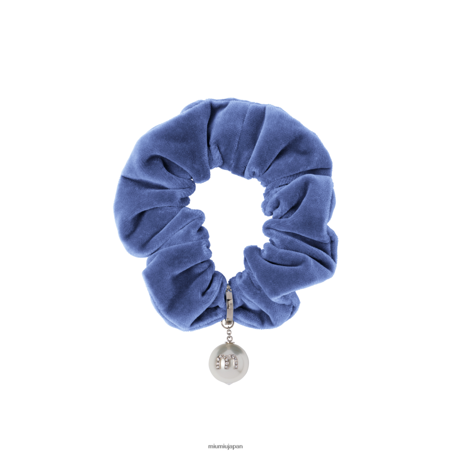 ヘッドバンドとヘア : Miu Miu 財布 | Miu Miu Japan | Miu Miu バッグ