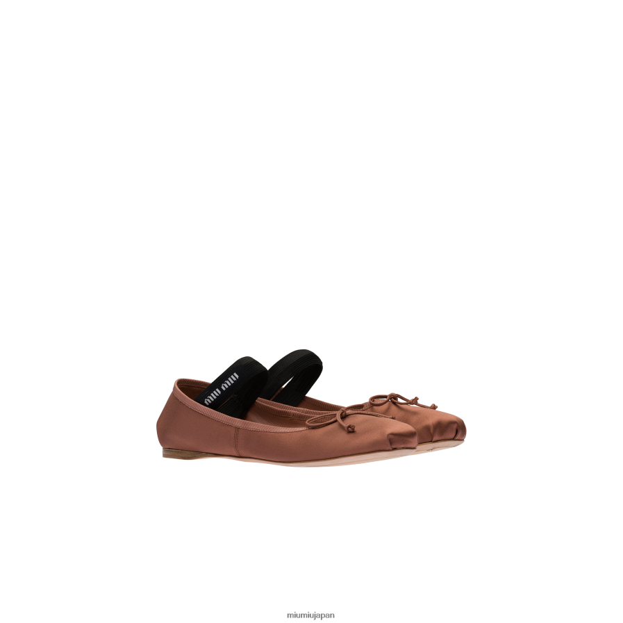 サテンバレリーナ Miu Miu ココアブラウン 靴 D2466R278