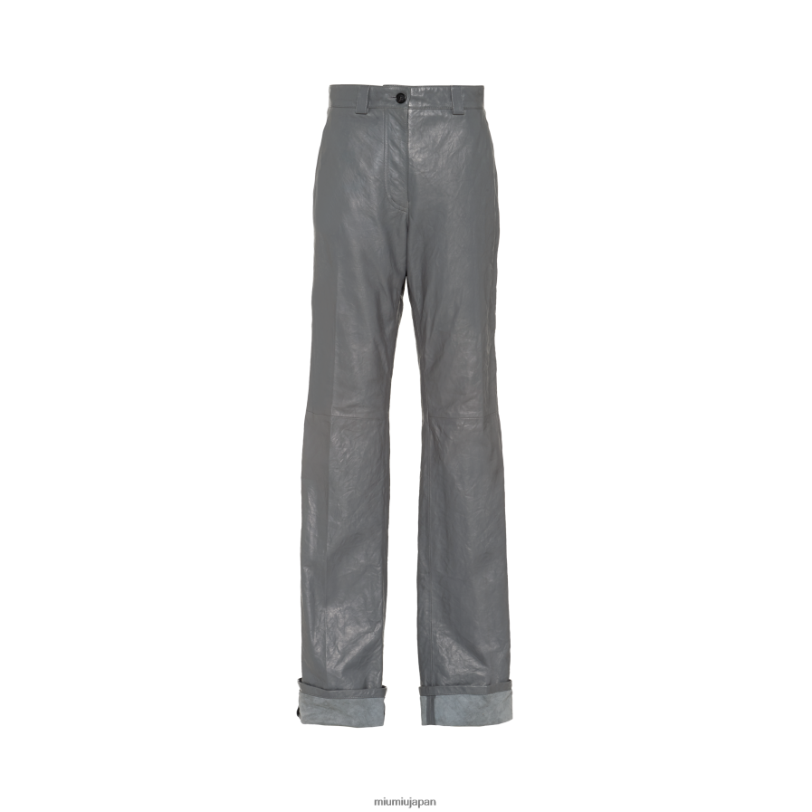 シワ加工のナッパレザーパンツ Miu Miu アイアングレー 着用する準備ができて D2466R558