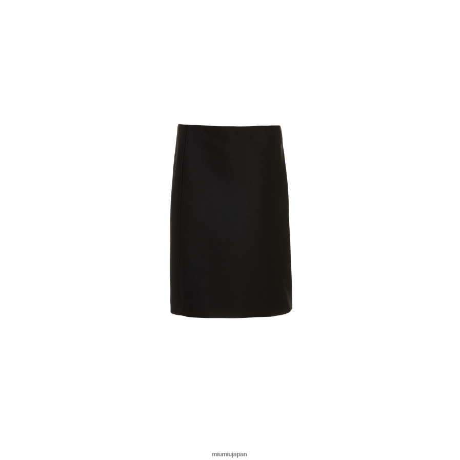 ラジミールスカート Miu Miu 黒 着用する準備ができて D2466R846